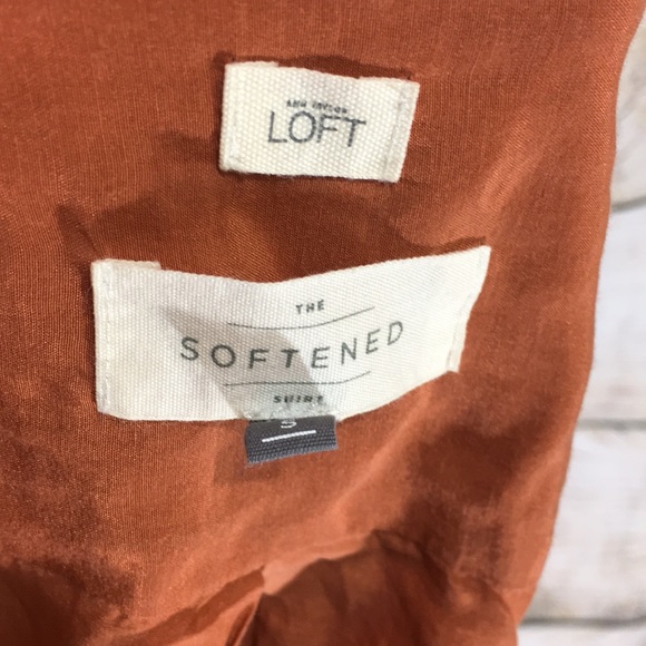 Ann Taylor Loft softened orange small button 3/4 - Picture 7 of 8